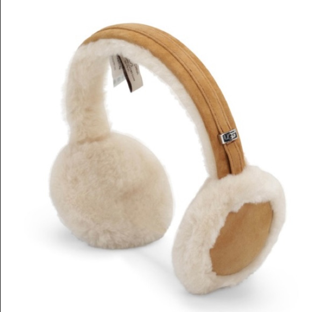 Ugg sheepskin earmuff good condition